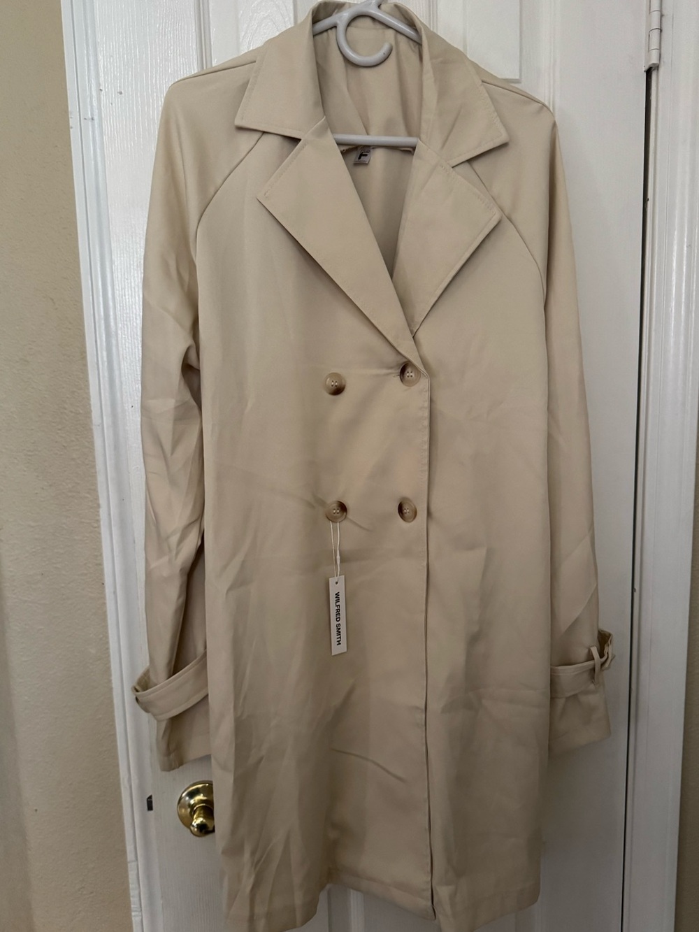 WILFRED SMITH Classic Double-Breasted Cream color Lightweight Trench Coat, Large